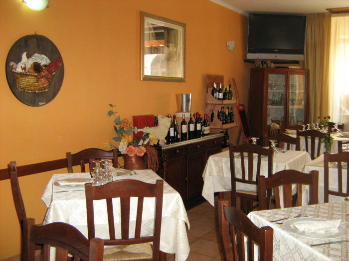 La Griglia - Ristorante - Amantea (CS) - Pizzeria - Bar - Specialità marinare - pesce fresco - carne argentina - bistecca fiorentina - antipasto tipico - salumi - formaggi - cantina di vini selezionati